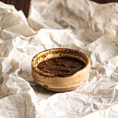 Соус аджика в Хинкали Домашние традиции по цене 70 ₽