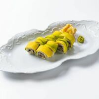 Ролл с грибами и трюфельным айолив Dodici Seafood