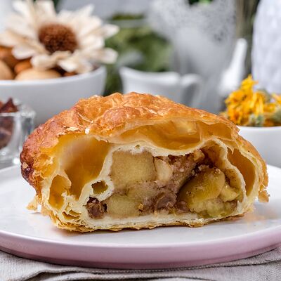 Штрудель яблочный в Десерт Коллекция по цене 1890 ₽