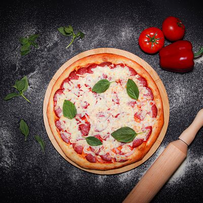 Пицца Сервелатная в Shaurma Street по цене 858 ₽