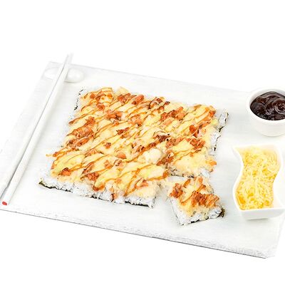 Суши-пицца с лососем терияки в Суши Точка по цене 299