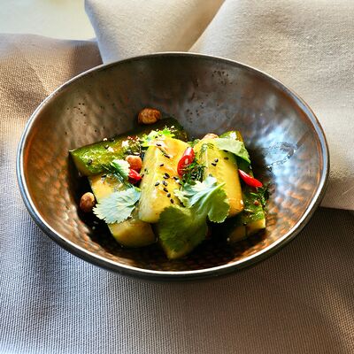 Битые огурцы в Ботаника по цене 320