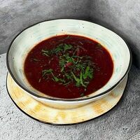 Борщ с гренками и салом в Ай-вай
