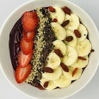 Асаи-боул Cherry bomb в Acai Family Superfood Bar