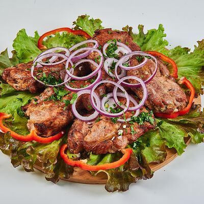 Шашлык из шейки в Шашлычный мир по цене 700 ₽