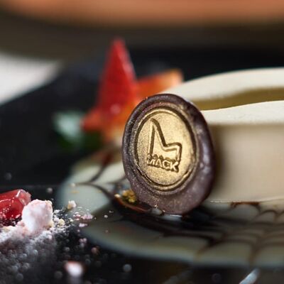 Фирменный десерт Маск в Маск по цене 575 ₽