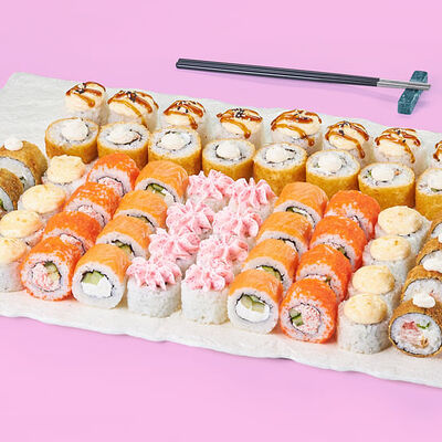 Сет Любовь и роллы в Галерея Суши по цене 1709 ₽