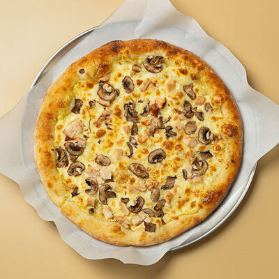 Курица и грибы в Журавль в небе Халяль по цене 1020 ₽