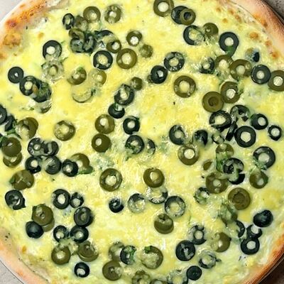 Оливия в ПиЦЦунда Море начинки по цене 912 ₽