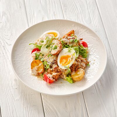 Салат с куриной печенью в Пармезан по цене 595 ₽