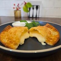 Чебурек с сыром в Симпл