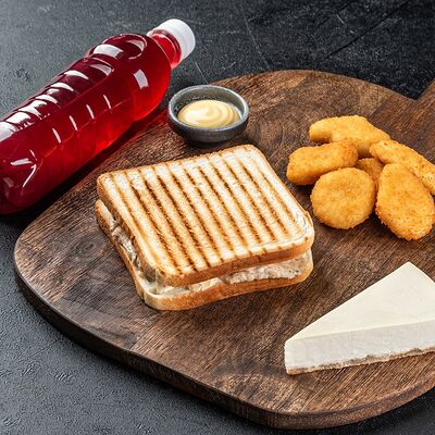 Комбо перекус в Сан Суши - Пицца по цене 869 ₽