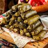 Долма с бараниной, соусом и лавашом в Долмастер Армянская еда по цене 950