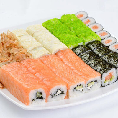 Сет с лососем в БамБуши по цене 1885