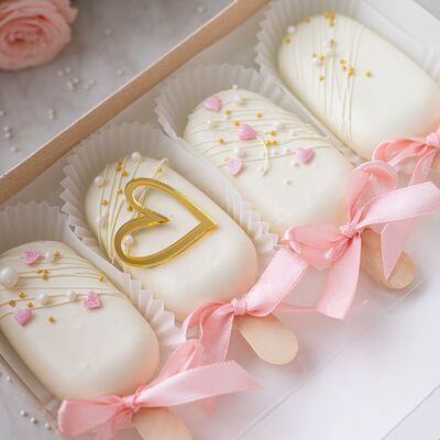 Набор эскимо-чизкейков на День мамы в Мамин Cake по цене 1150 ₽