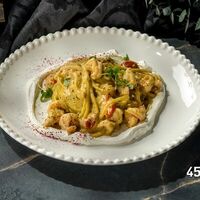 Паста с креветками в Dom