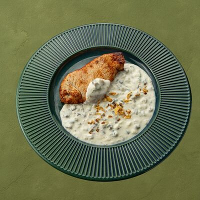 Стейк из индейки в грибном соусе в Шашлычара по цене 450 ₽