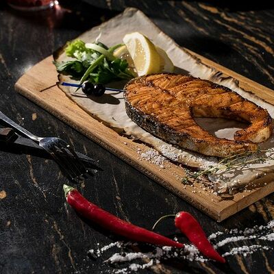 Стейк из сёмги в Oзеро гриль по цене 850 ₽