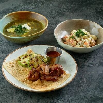 Бизнес-ланч из трех блюд в Двор Помидор по цене 590