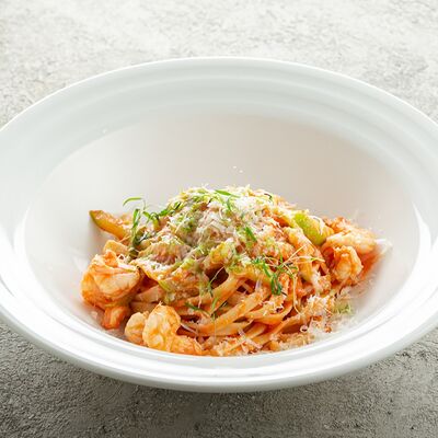 Тальятелле с креветками и цукини в Склад 22 по цене 690