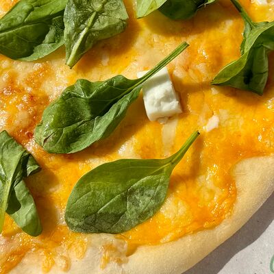 Пицца Четыре сыра в Grechka по цене 750 ₽