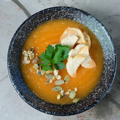 Крем-суп из подкопчённой тыквы в Гербарий по цене 430 ₽