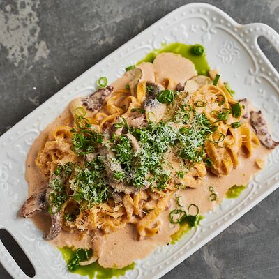 Тальятелле бефстроганов в Полтора тигра по цене 890