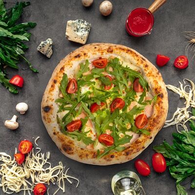 Запеченная семга с рукколой в Наша пицца по цене 4190 ₸