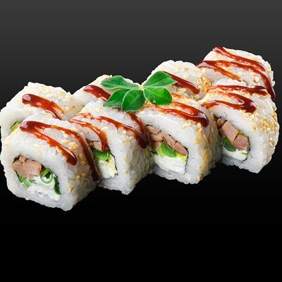 Ролл с пекинской уткой в Sushi & More по цене 390 ₽