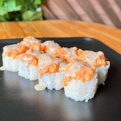 Ролл с двойной шапкой в Суши Ибица по цене 737 ₽