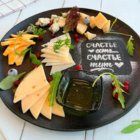 Логотип TARELKA