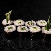 Малый ролл с огурцом в DiVa Rolls