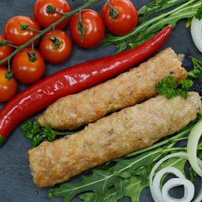 Люля-кебаб куриный в Мангал и мясо по цене 481 ₽