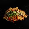 Пшеничная лапша с курицей и соусом черный перец в HamsteR по цене 470