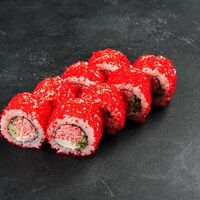 Калифорния со снежным крабом, огурцом и икрой масаго в Ketch Up