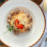 Спагетти с фрикадельками из говядины в Family kitchen