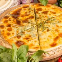 Хачапури со шпинатом и сыром в Мушмула