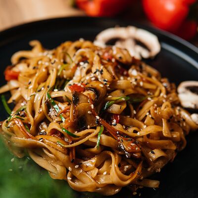 Wok Терияки в Пиццбург по цене 559 ₽