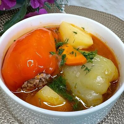 Голубцы с болгарским перцем в ШАУРМА КАФЕ ТАНДЫР 24 по цене 495 ₽