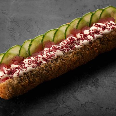 Хот-дог ролл с тунцом в Хочука по цене 780 ₽