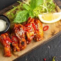 Куриные крылья в Сытый Лось