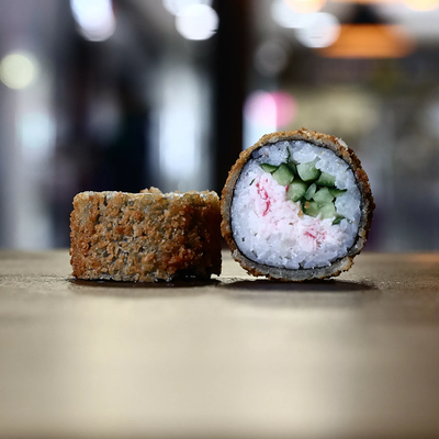 Темпура с калифорния в Burger&Sushi по цене 340 ₽