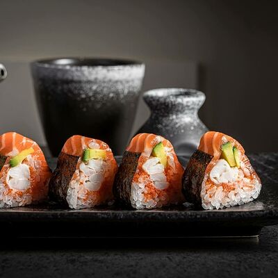 Ролл Осака в Качуко по цене 760 ₽