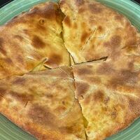 Хачапури с сыром и картофелем в Мадо - Душа Грузии