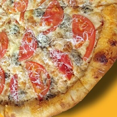 Пицца с копченой курицей 32 см в ФАРТуна по цене 900 ₽