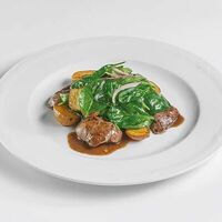 Тёплый салат с куриной печенью в Лимончино