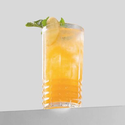 Лимонад маракуйя-имбирь без льда в Coco по цене 1500 ₸