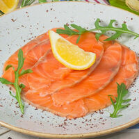 Карпаччо из семги в Луиджи & Тосё