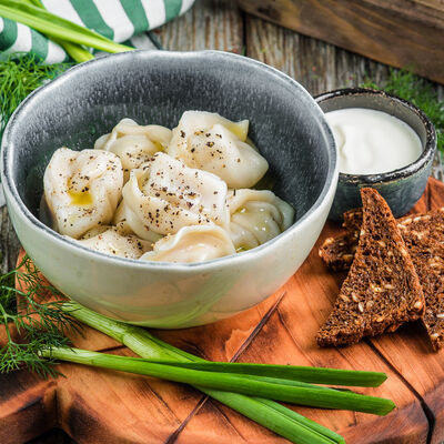 Сибирские Пельмени в Пряности & Радости на Московском по цене 390 ₽