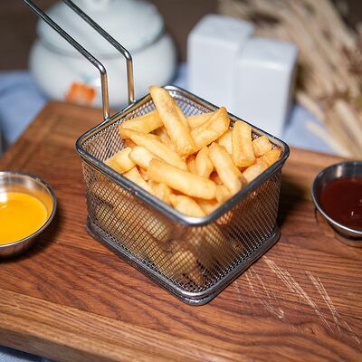 Картофель фри в Пармезан и пури по цене 110 ₽